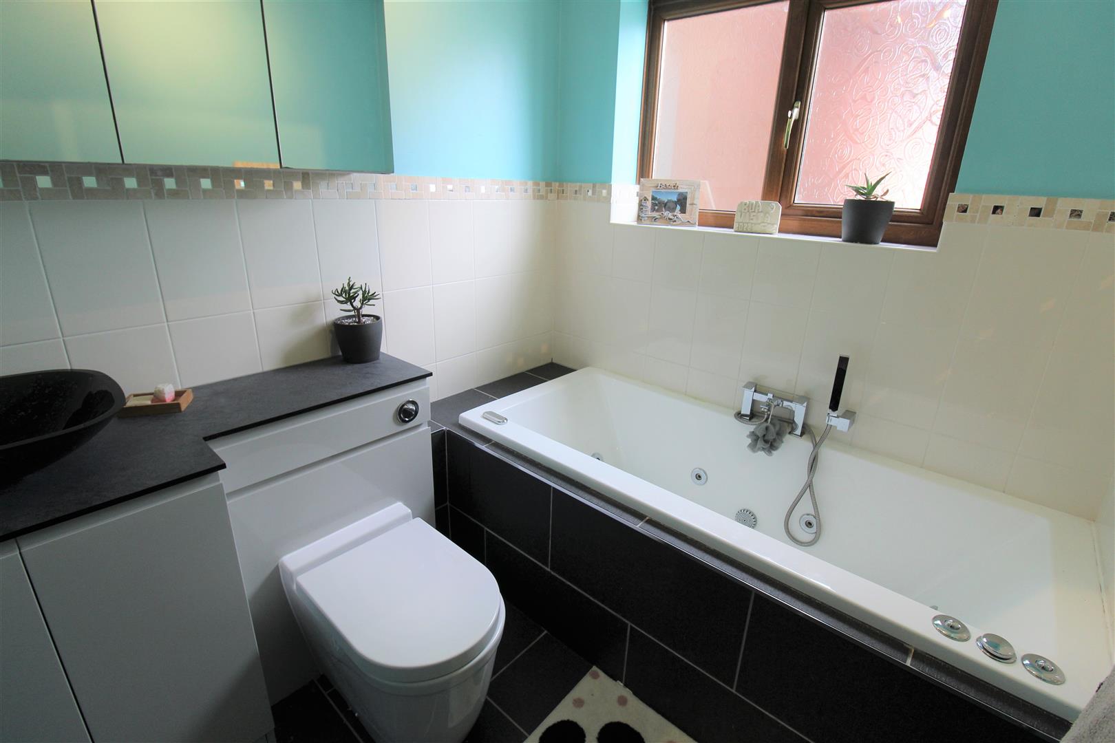Leek Road, Carmountside, Stoke-On-Trent
